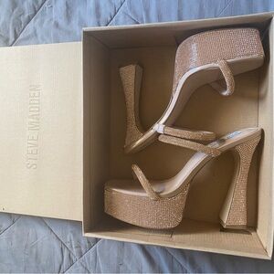 Steve Madden Zayne Rose Gold Platform Heels 9.5